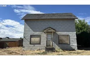 1010 C St, Fossil, OR 97830 - Photo 1