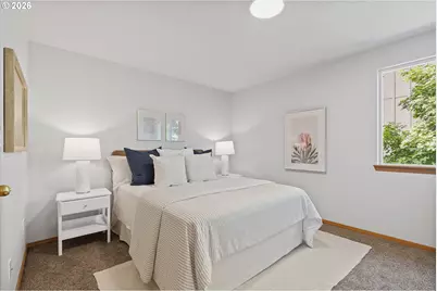 13034 SE Sherman St, Portland, OR 97233 - Photo 17