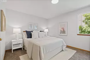 13034 SE Sherman St, Portland, OR 97233 - Photo 17