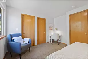 13034 SE Sherman St, Portland, OR 97233 - Photo 19
