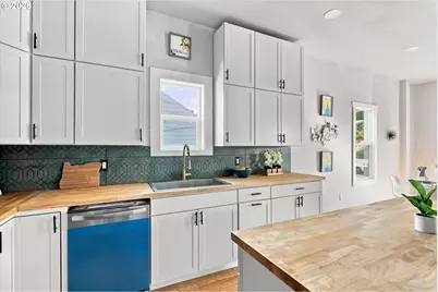 2055 N Wygant St, Portland, OR 97217 - Photo 17
