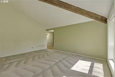 5751 NE Haystack St, Hillsboro, OR 97124 - Photo 5
