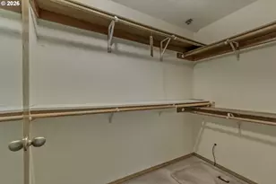 5751 NE Haystack St, Hillsboro, OR 97124 - Photo 21