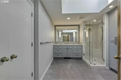 5751 NE Haystack St, Hillsboro, OR 97124 - Photo 19