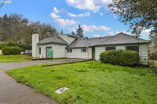 2709 E 16th Ave, Eugene, OR 97403 - Photo 3