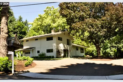 9615 SW Omara St, Portland, OR 97223 - Photo 9