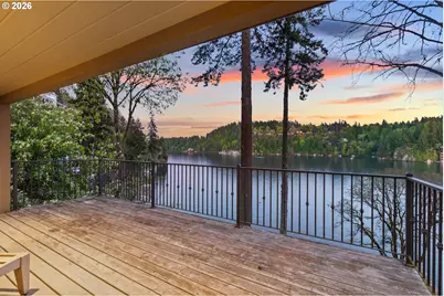 2430 Summit Ct, Lake Oswego, OR 97034 - Photo 35