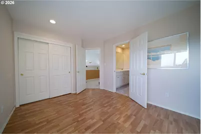 300 Spinnaker Way, Columbia City, OR 97018 - Photo 29