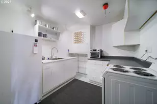 300 Spinnaker Way, Columbia City, OR 97018 - Photo 35