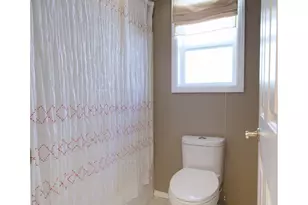 300 Spinnaker Way, Columbia City, OR 97018 - Photo 31