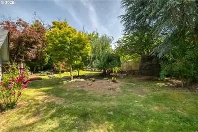 1302 Rosearden Dr, Forest Grove, OR 97116 - Photo 33