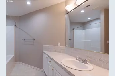 11041 SE Henderson Dr, Portland, OR 97266 - Photo 27