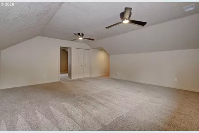 553 SE 23rd Ter, Gresham, OR 97080 - Photo 25