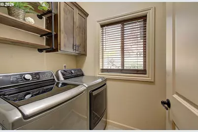 553 SE 23rd Ter, Gresham, OR 97080 - Photo 31