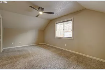 553 SE 23rd Ter, Gresham, OR 97080 - Photo 27