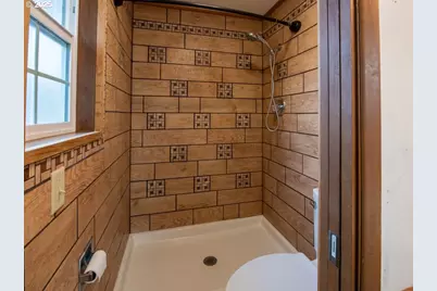 2563 York St, Eugene, OR 97404 - Photo 25