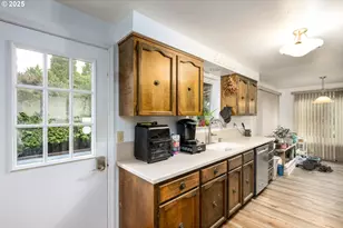 125 Susan St, Myrtle Creek, OR 97457 - Photo 13