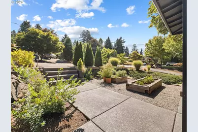 1547 Pine St, Lake Oswego, OR 97034 - Photo 37