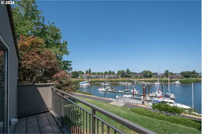 513 N Tomahawk Island Dr, Portland, OR 97217 - Photo 41