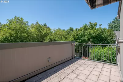 513 N Tomahawk Island Dr, Portland, OR 97217 - Photo 39