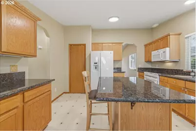 34306 Heron Meadows Dr, Scappoose, OR 97056 - Photo 17