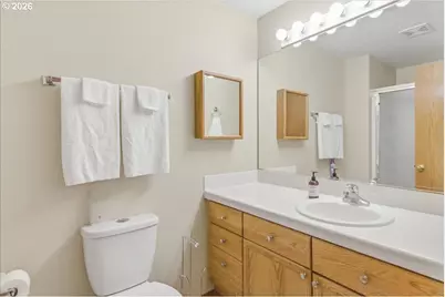 34306 Heron Meadows Dr, Scappoose, OR 97056 - Photo 21