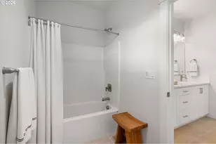 16561 SW Botany Bay Ln, Portland, OR 97224 - Photo 31