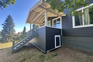 805 N Columbus Ave, Goldendale, WA 98620 - Photo 3