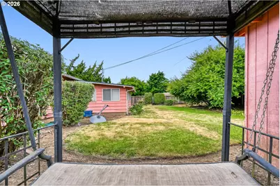 2562 Dover Dr, Eugene, OR 97404 - Photo 33