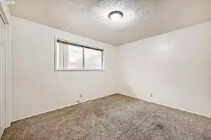 2562 Dover Dr, Eugene, OR 97404 - Photo 23