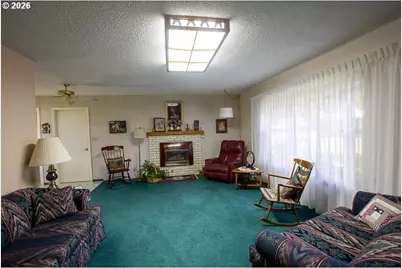 2448 Century Loop, La Grande, OR 97850 - Photo 3
