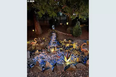 1235 NW Countryside Ct, McMinnville, OR 97128 - Photo 47