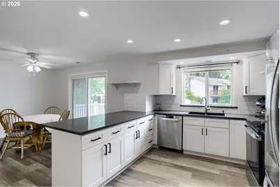 9905 NE Heron Cir, Vancouver, WA 98664 - Photo 9