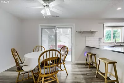 9905 NE Heron Cir, Vancouver, WA 98664 - Photo 11
