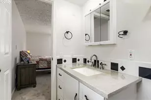 9905 NE Heron Cir, Vancouver, WA 98664 - Photo 15