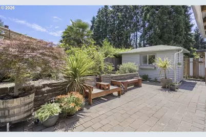 376 NW Jason Ct, Hillsboro, OR 97124 - Photo 29