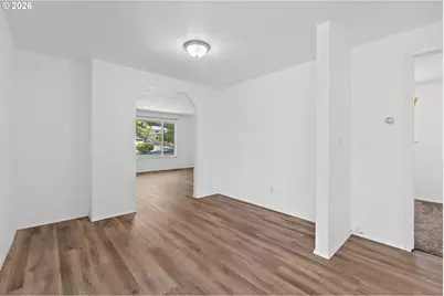 15641 SE Hugh Ave, Milwaukie, OR 97267 - Photo 11