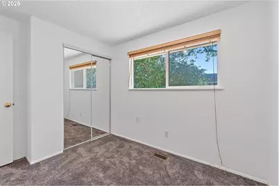 15641 SE Hugh Ave, Milwaukie, OR 97267 - Photo 27