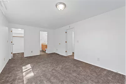 15641 SE Hugh Ave, Milwaukie, OR 97267 - Photo 21