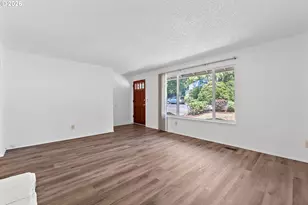15641 SE Hugh Ave, Milwaukie, OR 97267 - Photo 7