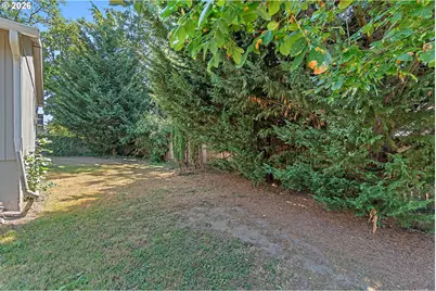 15641 SE Hugh Ave, Milwaukie, OR 97267 - Photo 33