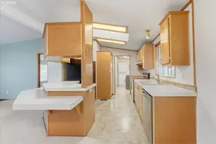 8300 NE Quatama St, Hillsboro, OR 97006 - Photo 9