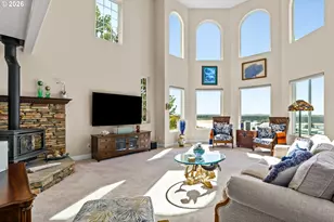 58 Shoreline Dr, Florence, OR 97439 - Photo 3