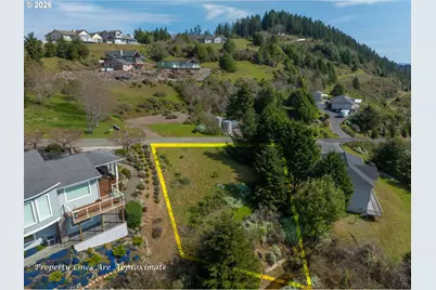 98010 Crown Terrace Rd #1, Brookings, OR 97415 - Photo 7