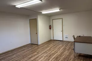 8728 SE Division St, Portland, OR 97266 - Photo 17