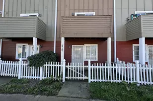 8728 SE Division St, Portland, OR 97266 - Photo 3