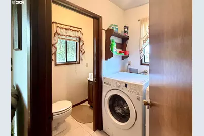 75455 Meserve Rd, Rainier, OR 97048 - Photo 13