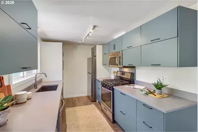 6535 SW Miles Ct, Portland, OR 97223 - Photo 9