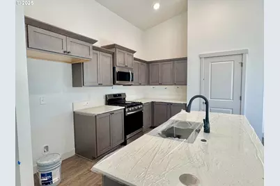 562 Taft St, Umatilla, OR 97882 - Photo 5