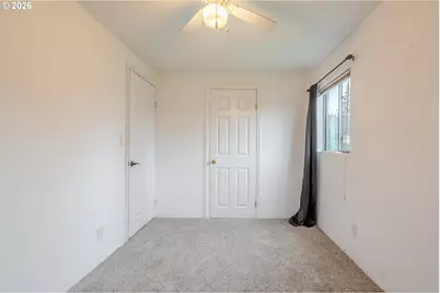 410 SW Broadway St, Mill City, OR 97360 - Photo 21